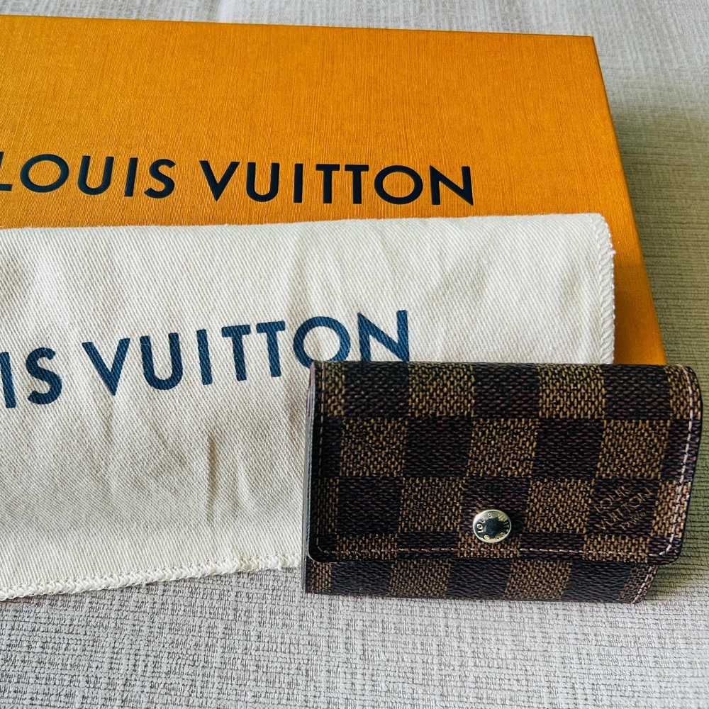 Louis Vuitton Damier Ebene  Card Holder